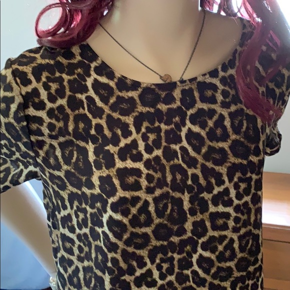 Chelsea & Theodore blouse - Picture 4 of 10